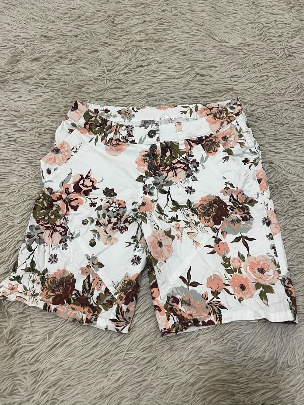 VENUS White Floral Bermuda Shorts with Peach & Olive Blooms